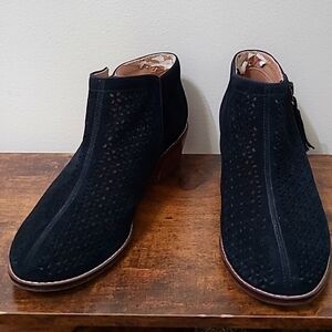 Vionic Black Suede Ankle Booties with Perforated Design size 8